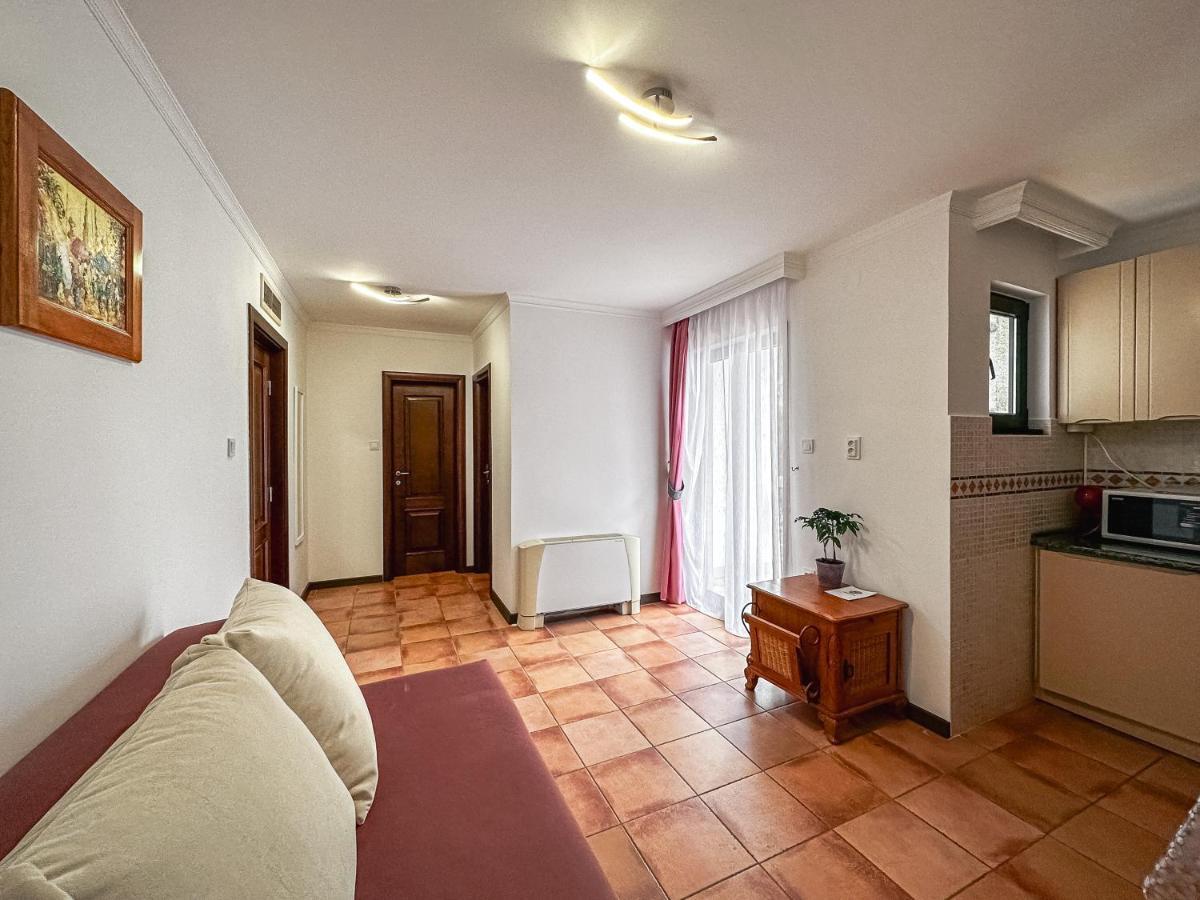 Apart-Hotel Villa Lav Nova Pec Dış mekan fotoğraf