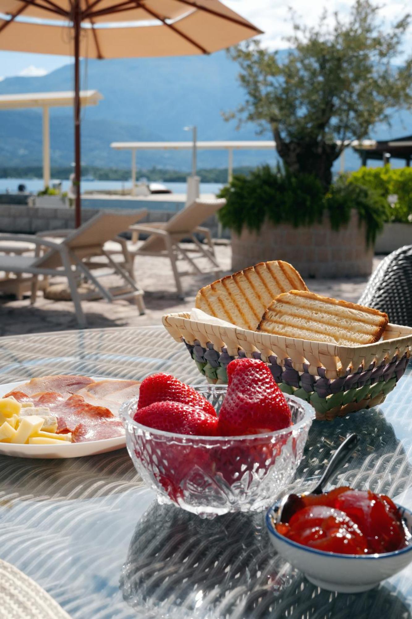 Apart-Hotel Villa Lav Nova Pec Dış mekan fotoğraf