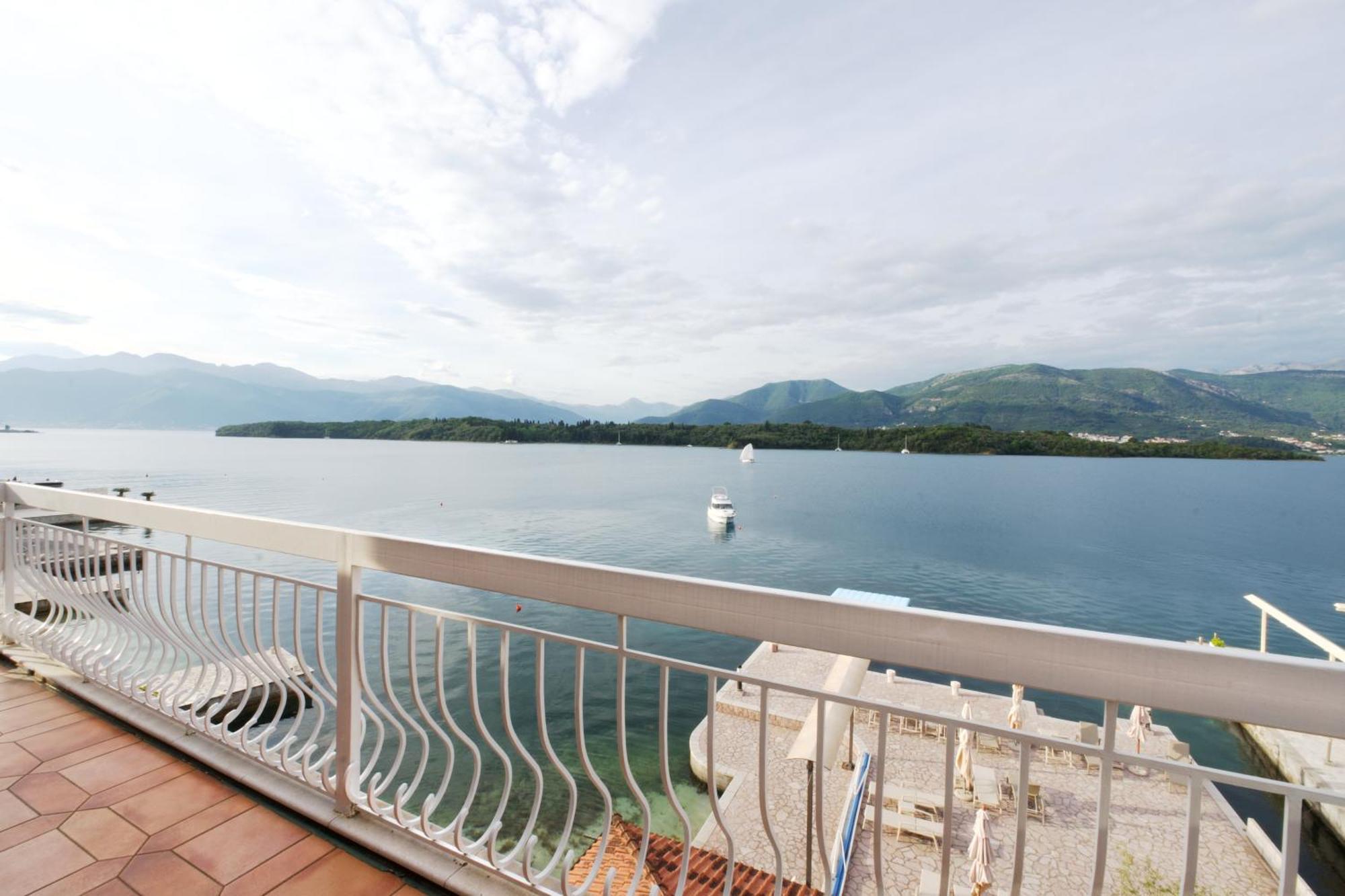 Apart-Hotel Villa Lav Nova Pec Dış mekan fotoğraf